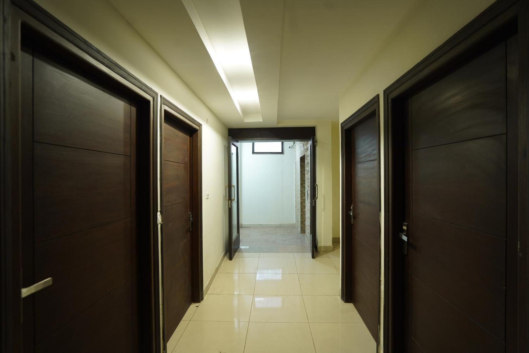 Hotel O Grey Orchid Ludhiana Exteriör bild