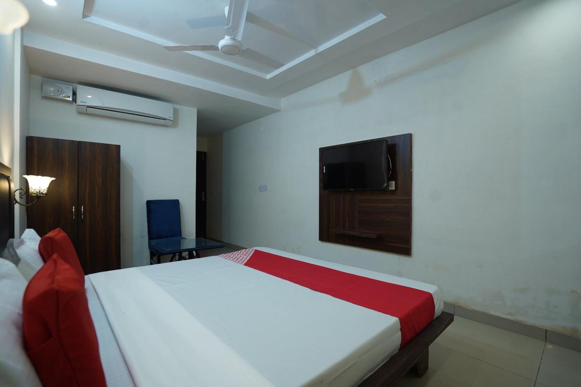 Hotel O Grey Orchid Ludhiana Exteriör bild