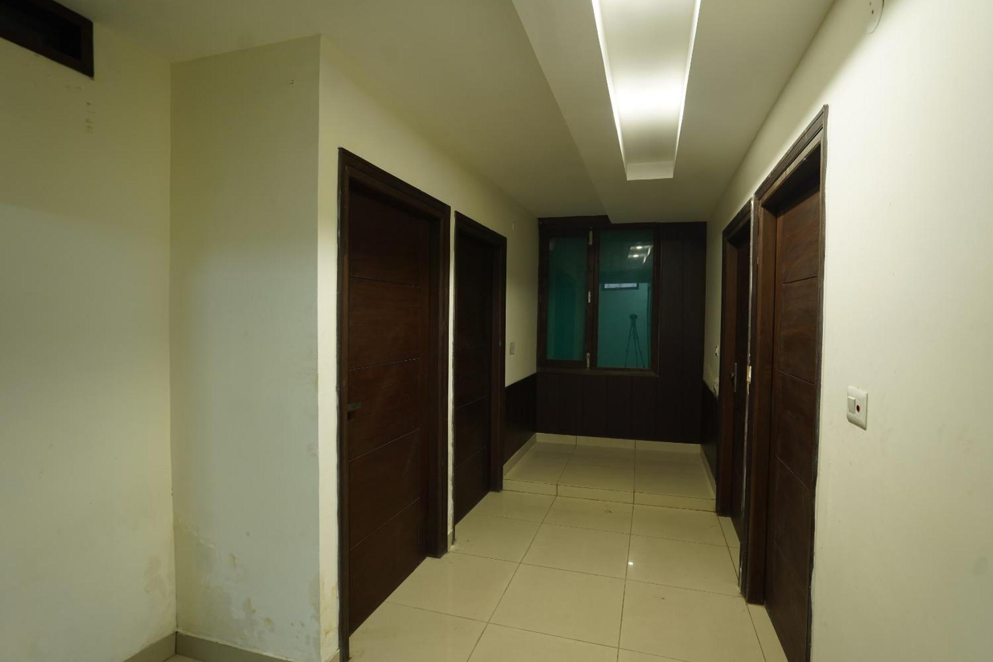 Hotel O Grey Orchid Ludhiana Exteriör bild